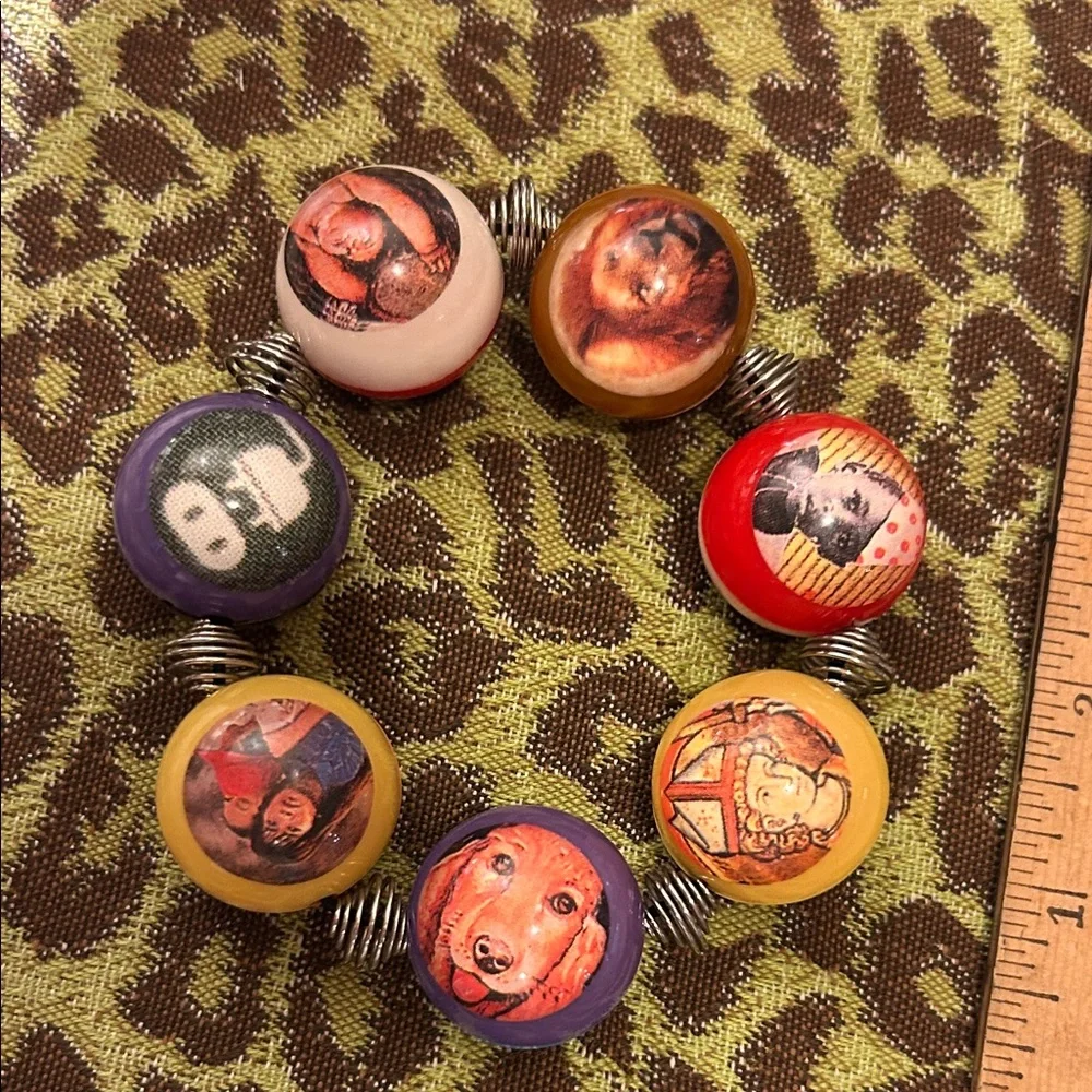 Rare Vintage Pylones France Compass Balls bracelet Retro, Pop lion flower dog - Picture 3 of 5